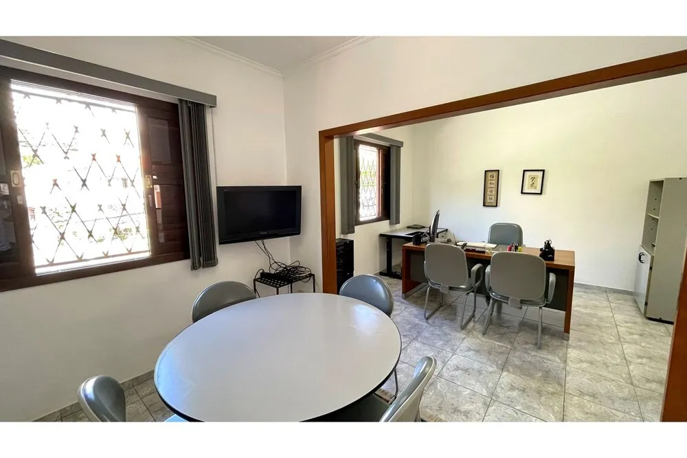 Casa, 3 quartos, 265 m² - Foto 1