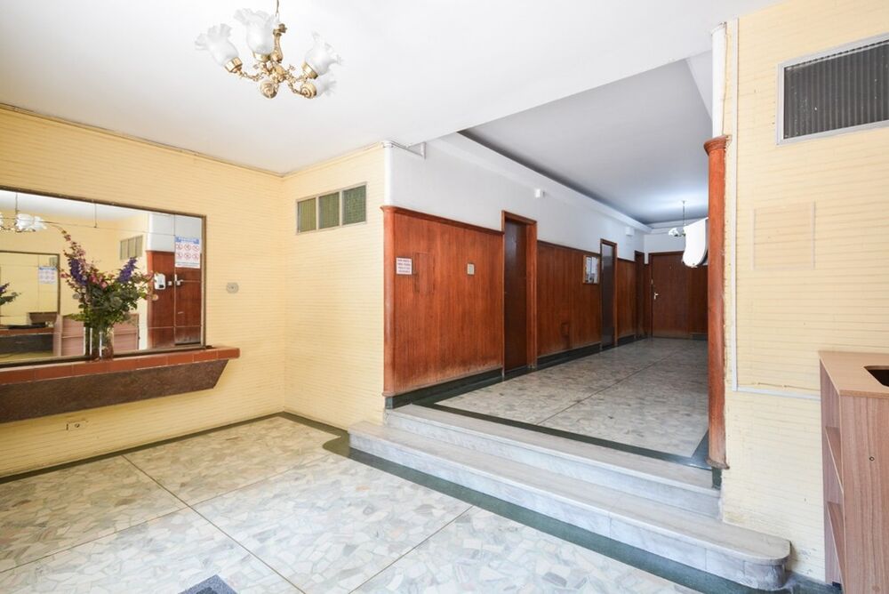 Apartamento à venda com 2 quartos, 87m² - Foto 2