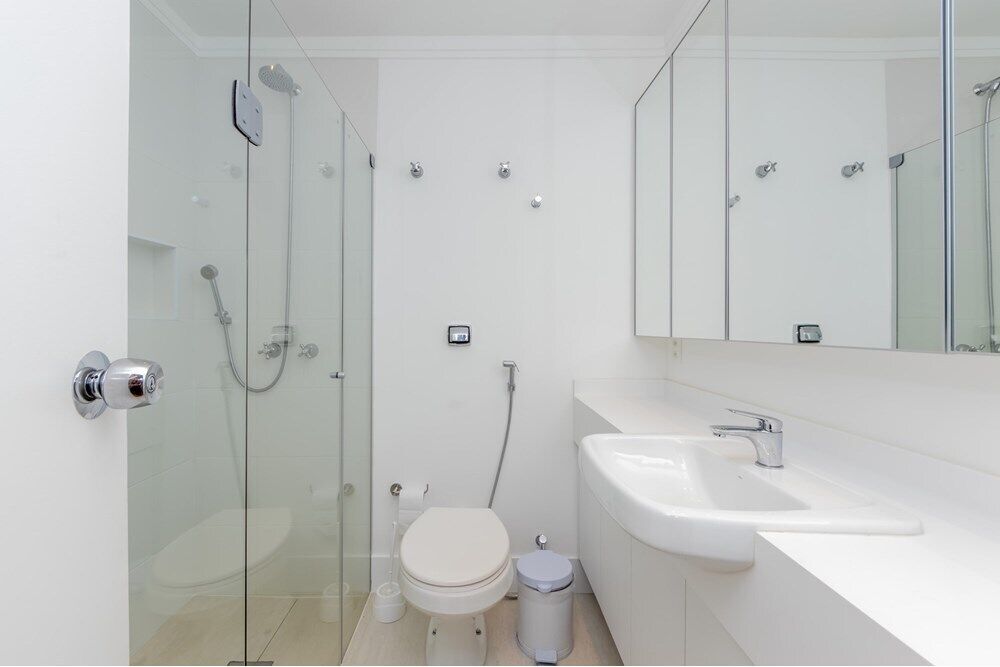 Apartamento à venda com 4 quartos, 223m² - Foto 4