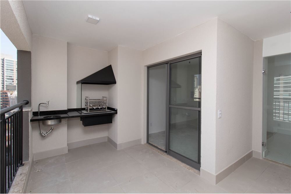 Apartamento à venda com 2 quartos, 68m² - Foto 4