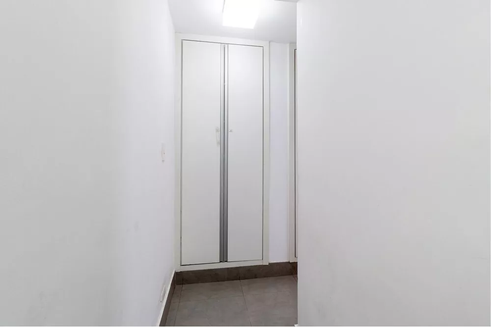 Apartamento à venda com 3 quartos, 159m² - Foto 6