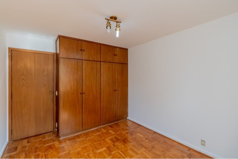 Apartamento à venda com 3 quartos, 128m² - Foto 4