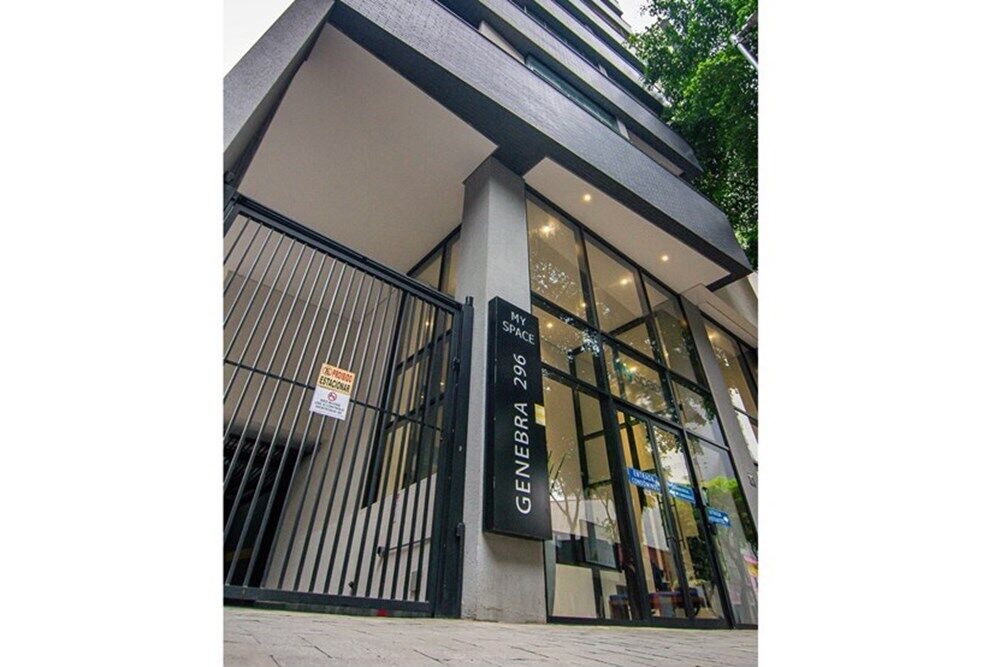 Apartamento à venda com 1 quarto, 33m² - Foto 1