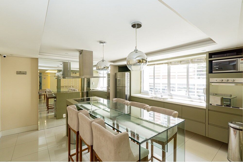 Apartamento à venda com 1 quarto, 42m² - Foto 11