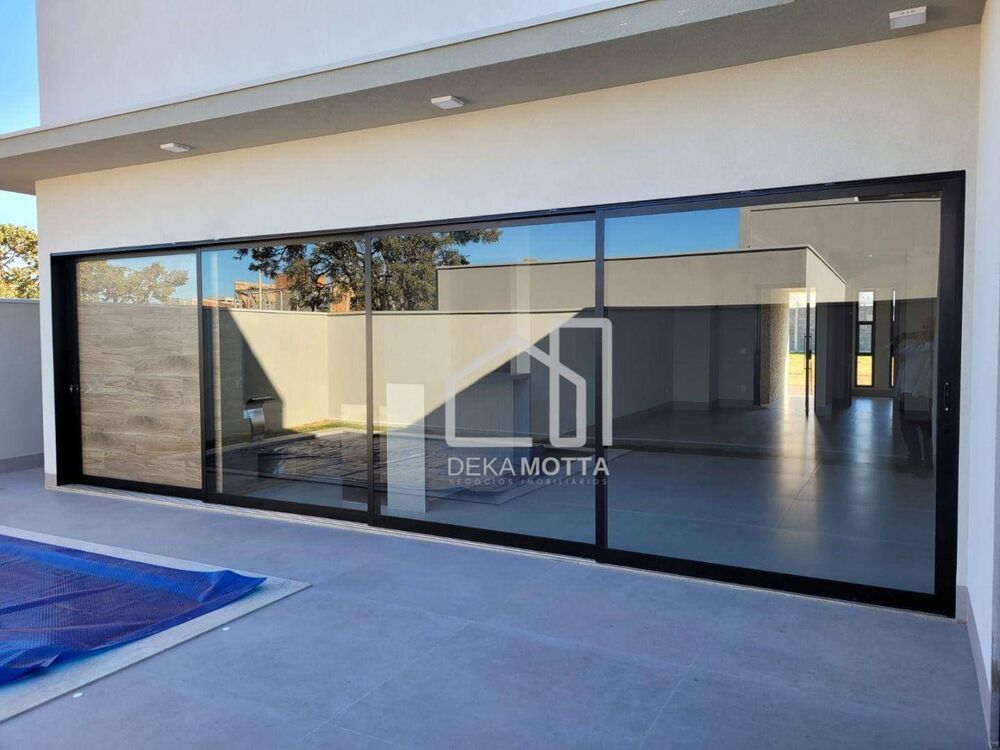Casa, 3 quartos, 240 m² - Foto 13