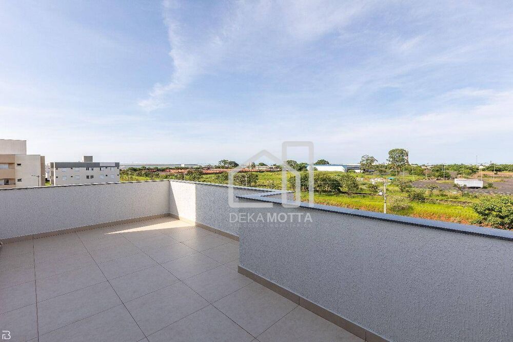Apartamento à venda com 3 quartos, 160m² - Foto 2