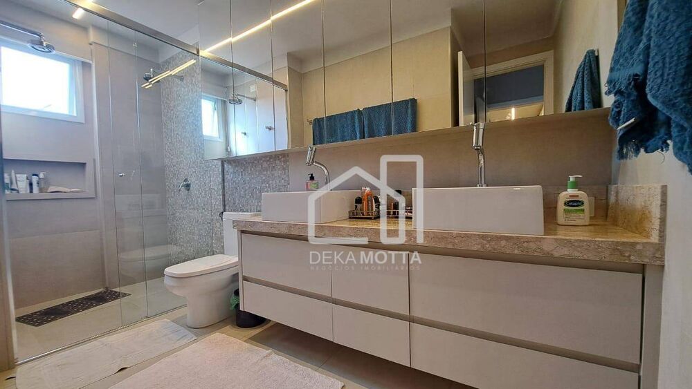 Apartamento, 3 quartos, 198 m² - Foto 2