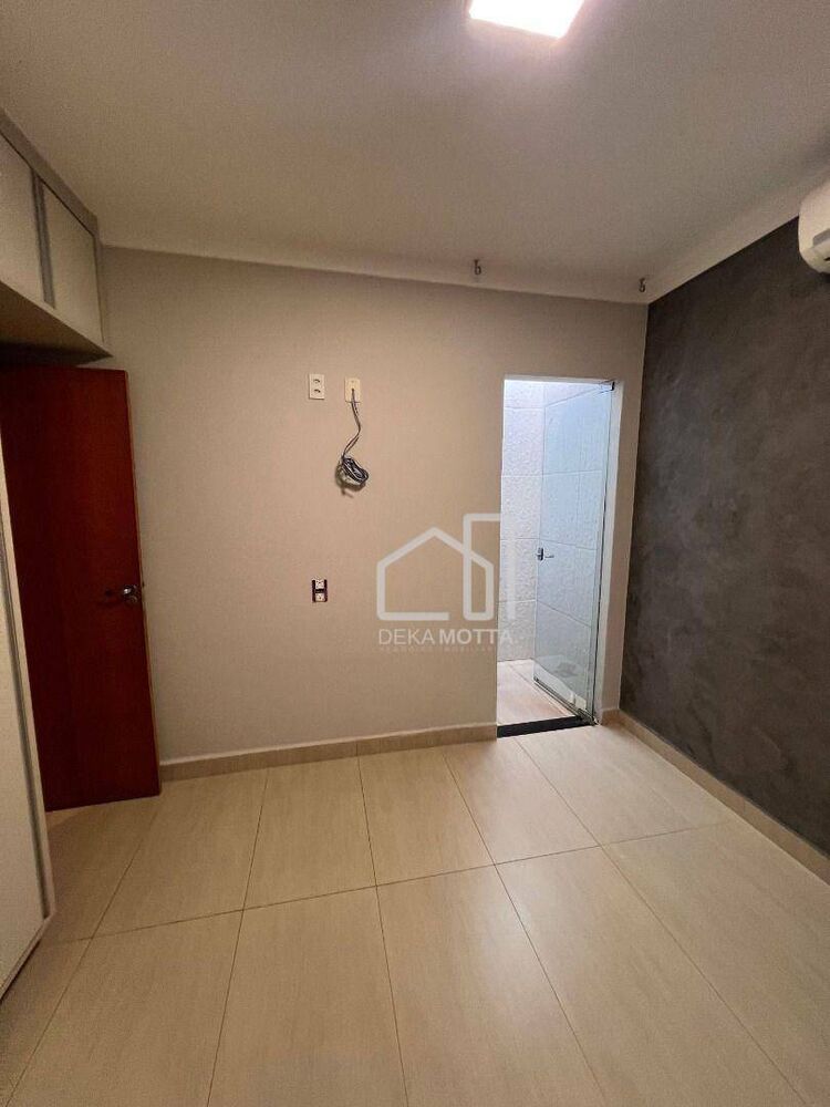 Casa, 3 quartos, 240 m² - Foto 42