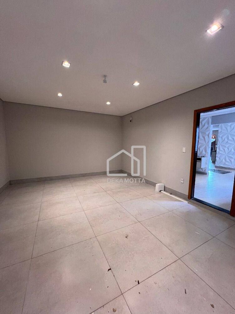 Casa, 3 quartos, 240 m² - Foto 32