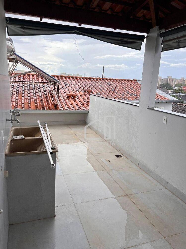 Casa, 3 quartos, 240 m² - Foto 3