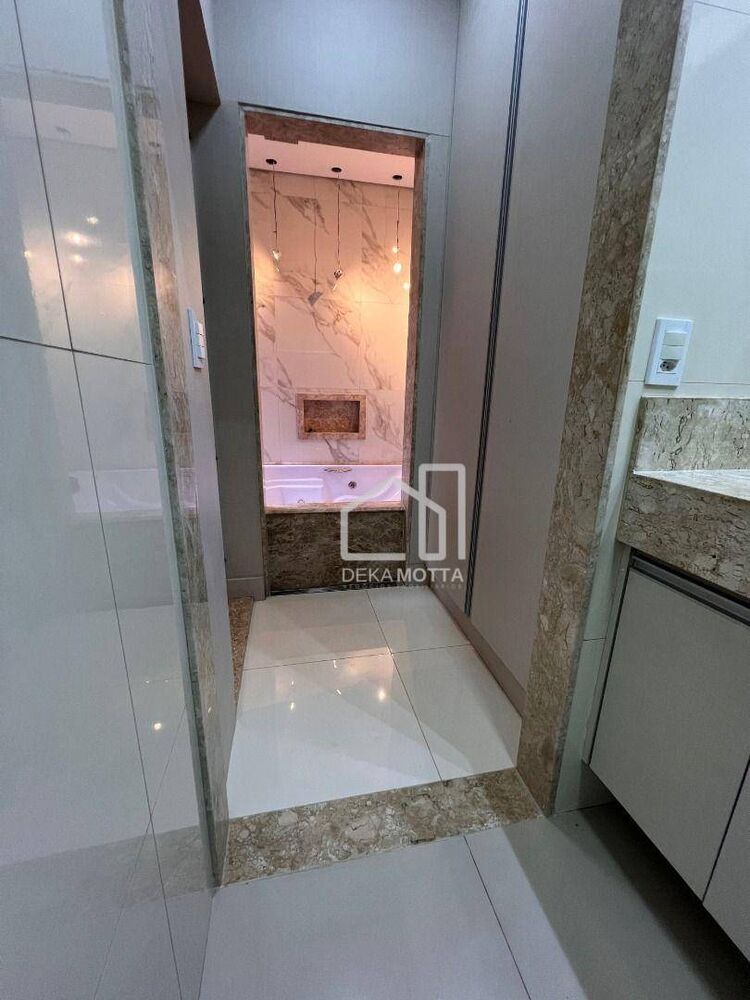 Casa, 3 quartos, 240 m² - Foto 12