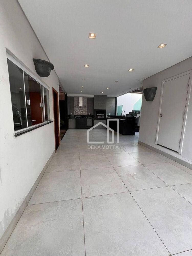 Casa, 3 quartos, 240 m² - Foto 25