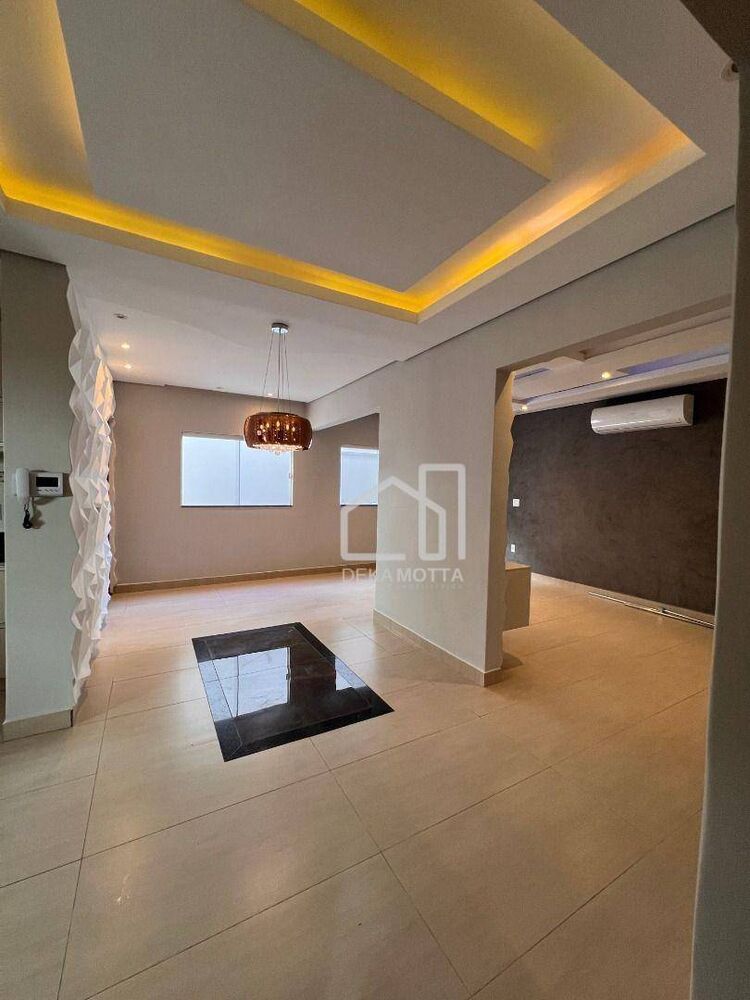 Casa, 3 quartos, 240 m² - Foto 10