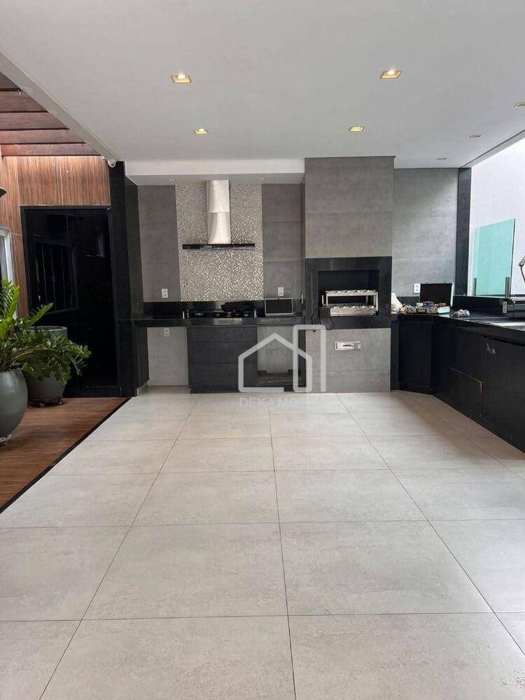 Casa, 3 quartos, 240 m² - Foto 19