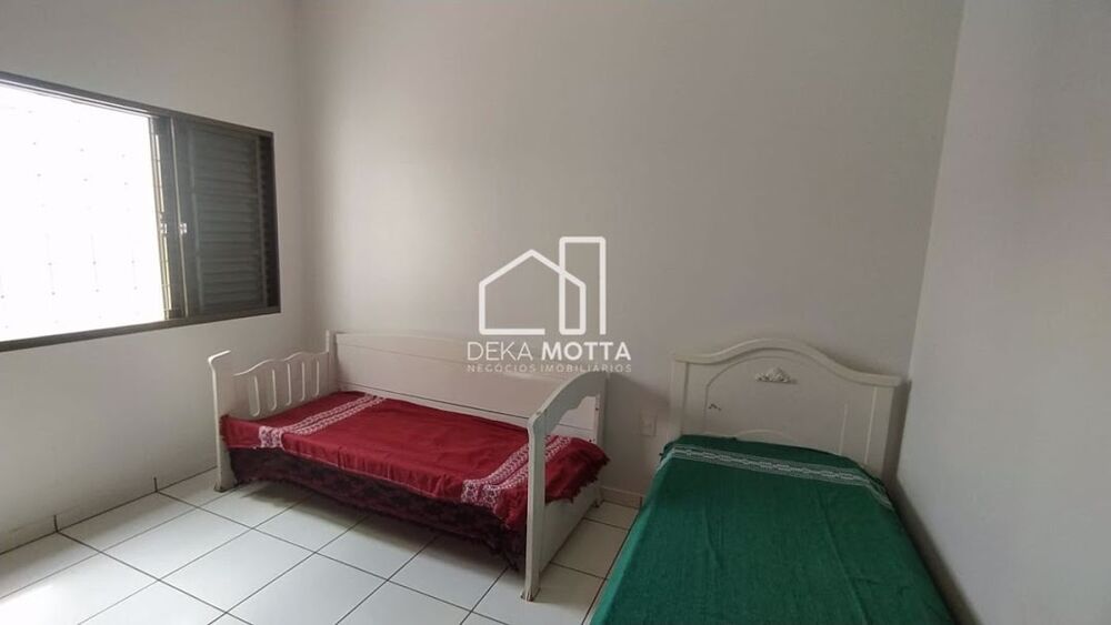 Casa, 3 quartos, 201 m² - Foto 2