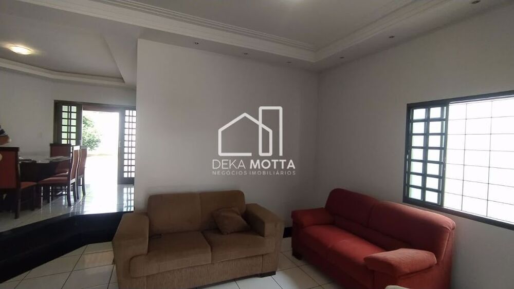 Casa, 3 quartos, 201 m² - Foto 1