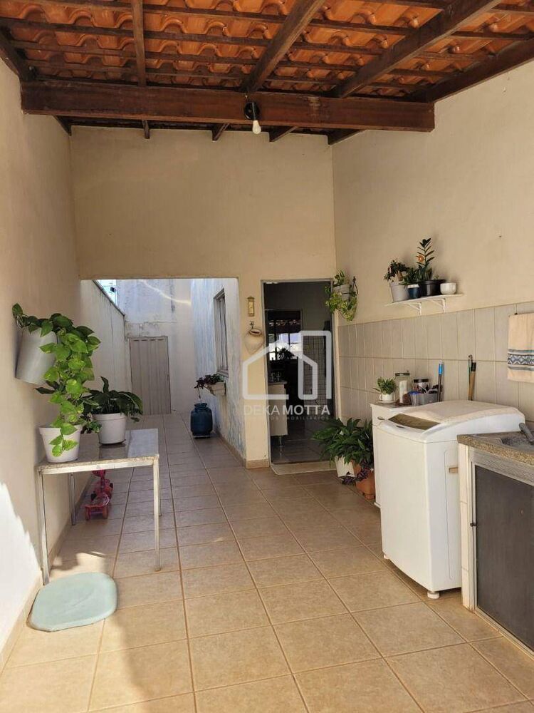 Casa, 3 quartos, 240 m² - Foto 11