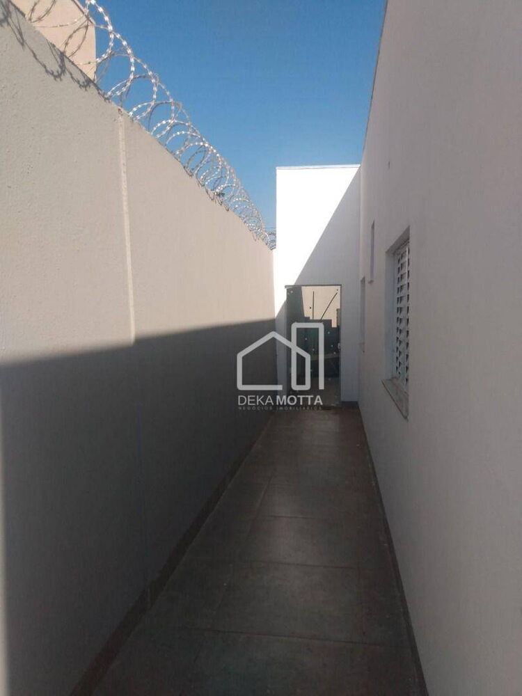 Casa, 3 quartos, 132 m² - Foto 2