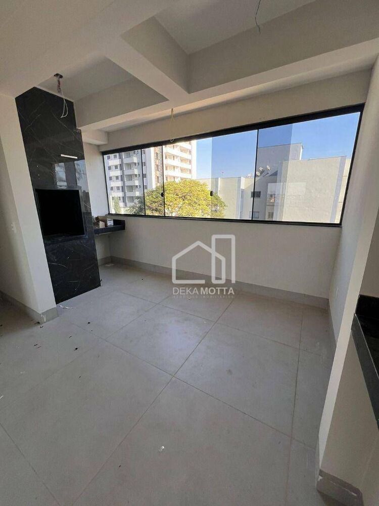 Apartamento, 3 quartos, 95 m² - Foto 2
