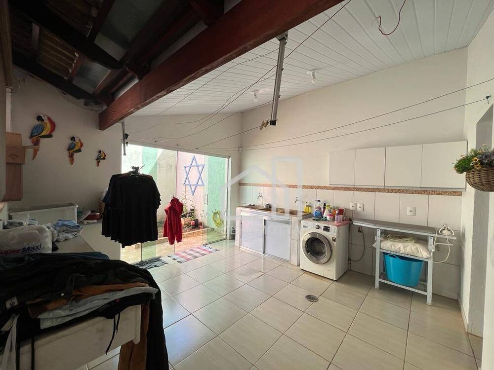 Casa, 3 quartos, 300 m² - Foto 12