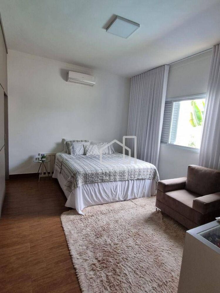 Casa, 3 quartos, 195 m² - Foto 2