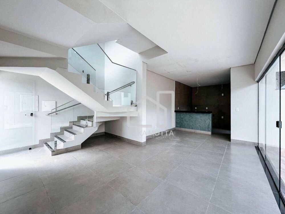 Sobrado, 2 quartos, 130 m² - Foto 1