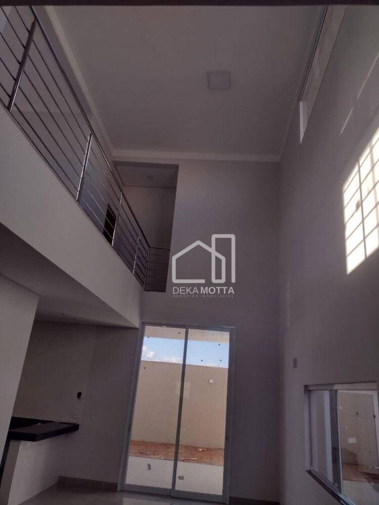 Sobrado à venda com 3 quartos, 250m² - Foto 3