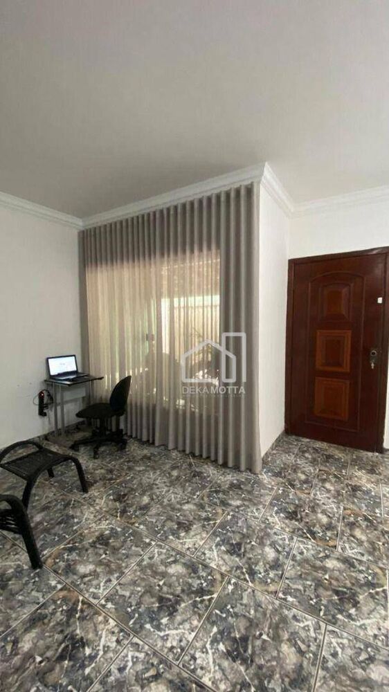 Casa, 3 quartos, 270 m² - Foto 4