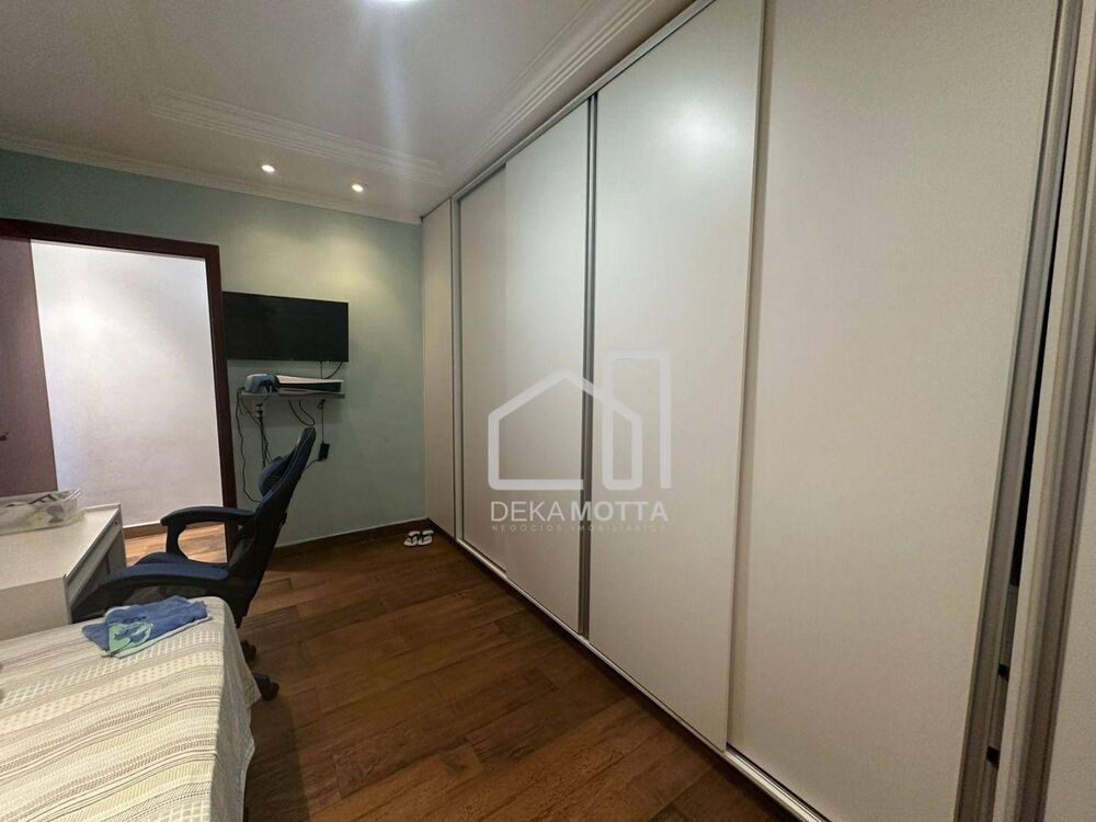 Casa, 3 quartos, 190 m² - Foto 4
