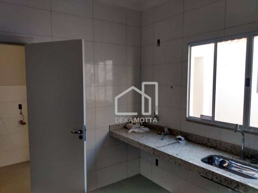 Casa, 3 quartos, 135 m² - Foto 4