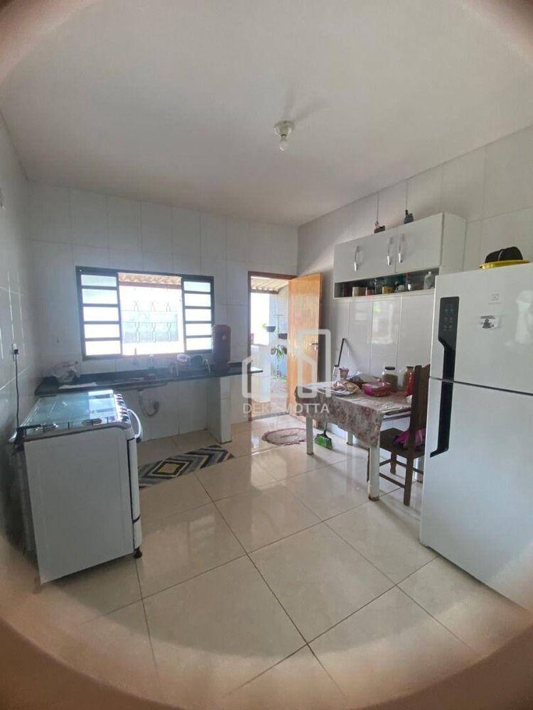 Casa à venda com 3 quartos, 150m² - Foto 4
