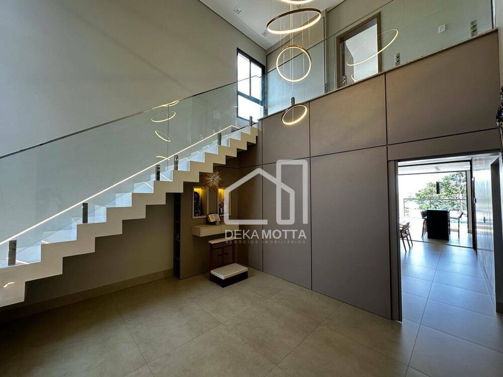 Casa à venda com 4 quartos, 260m² - Foto 8
