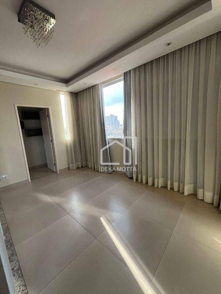 Apartamento, 3 quartos, 140 m² - Foto 4