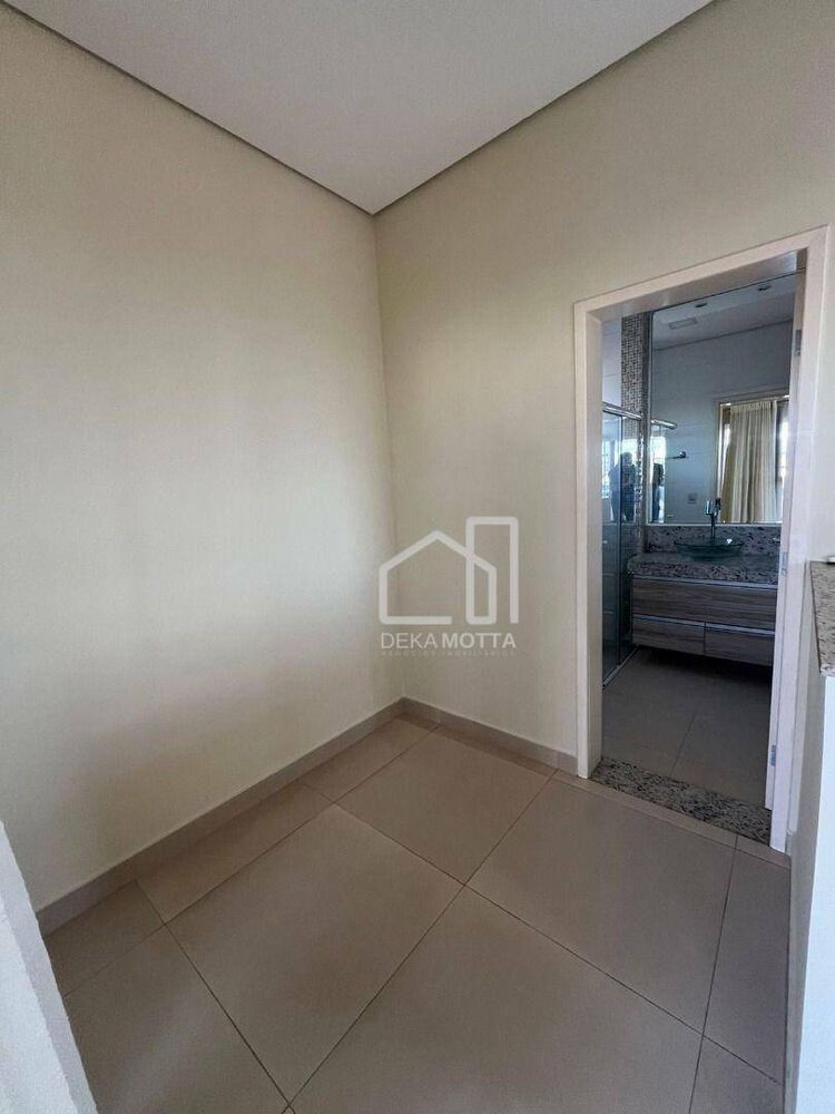 Apartamento, 3 quartos, 140 m² - Foto 3