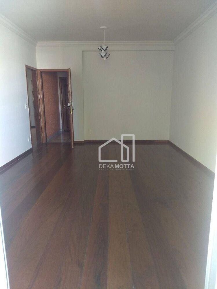 Apartamento, 3 quartos, 230 m² - Foto 2