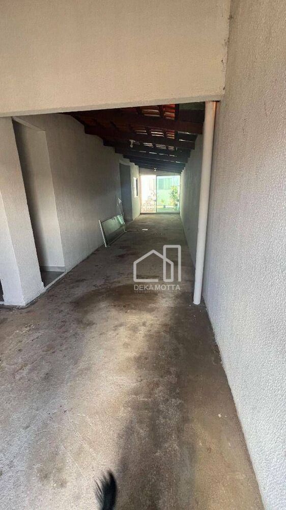 Casa, 3 quartos, 250 m² - Foto 2