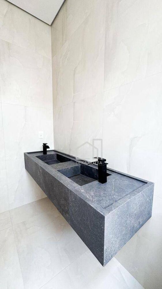Casa, 3 quartos, 175 m² - Foto 1