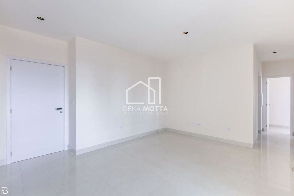 Apartamento à venda com 3 quartos, 97m² - Foto 16