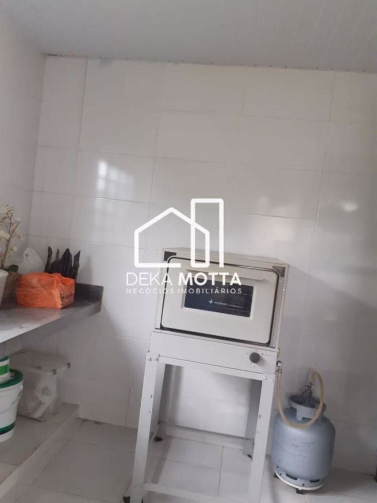 Casa, 2 quartos, 180 m² - Foto 1
