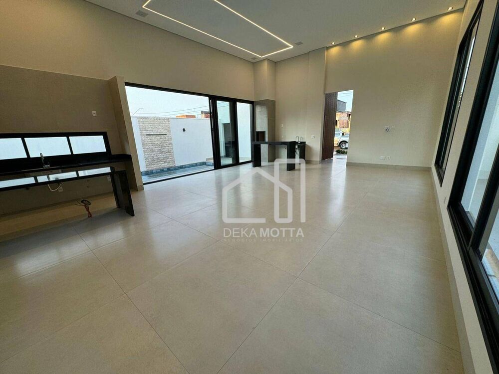 Casa à venda com 3 quartos, 208m² - Foto 13