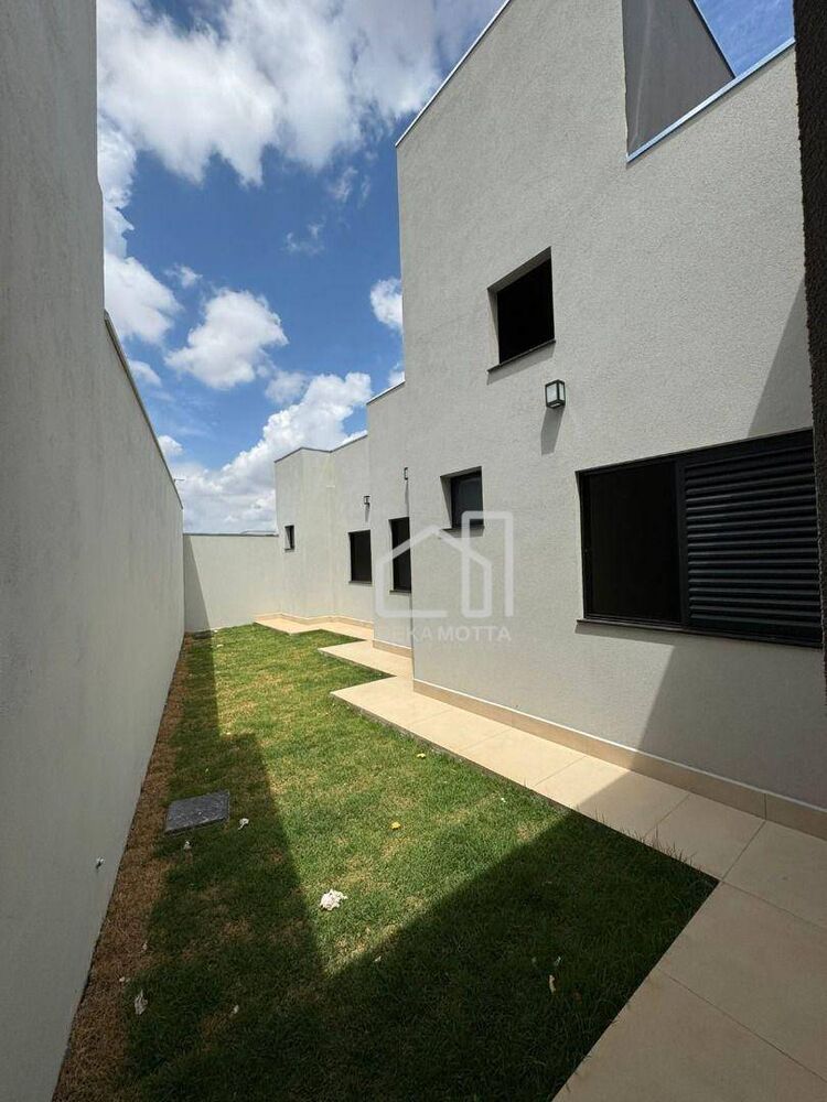 Casa, 3 quartos, 153 m² - Foto 2