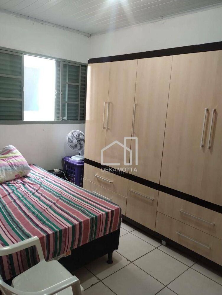Casa, 4 quartos, 110 m² - Foto 1