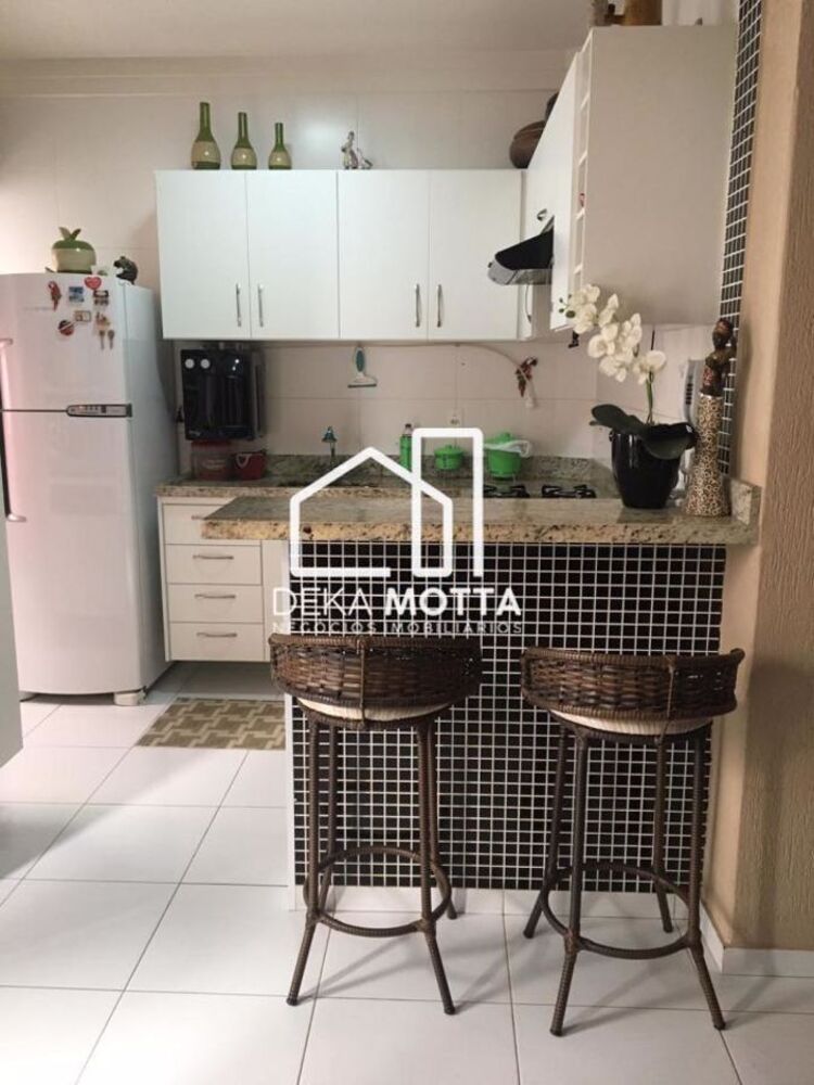 Apartamento à venda com 2 quartos, 53m² - Foto 2