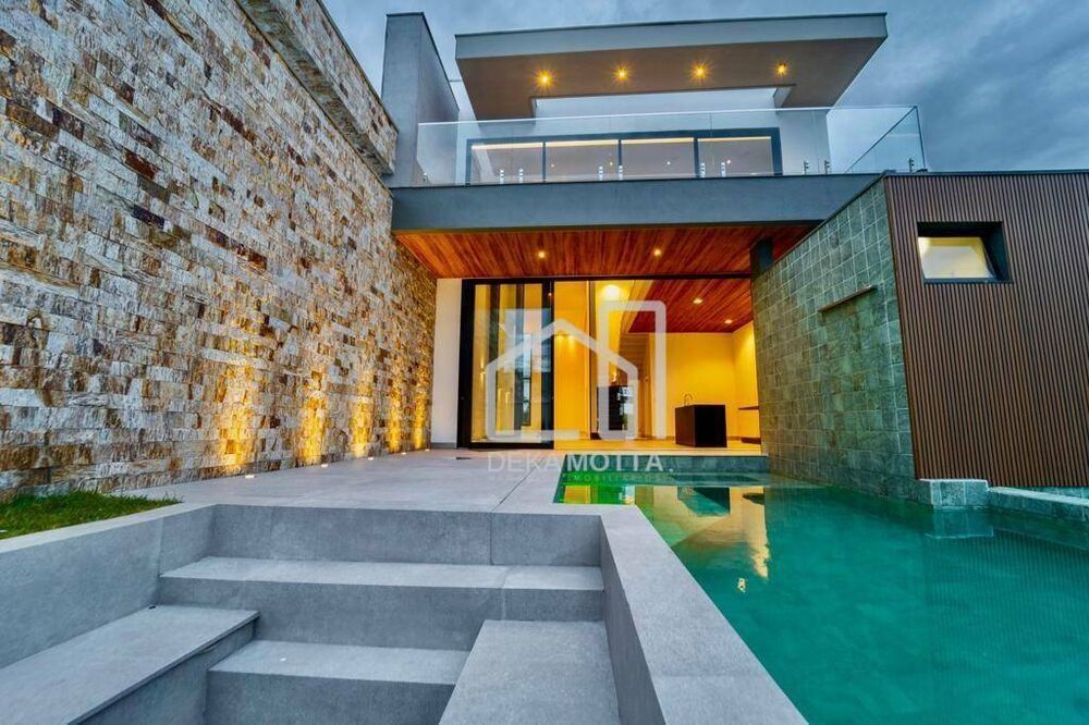 Casa, 4 quartos, 230 m² - Foto 13