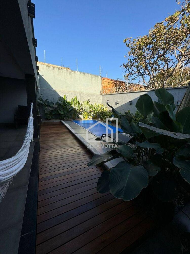 Casa, 2 quartos, 180 m² - Foto 1