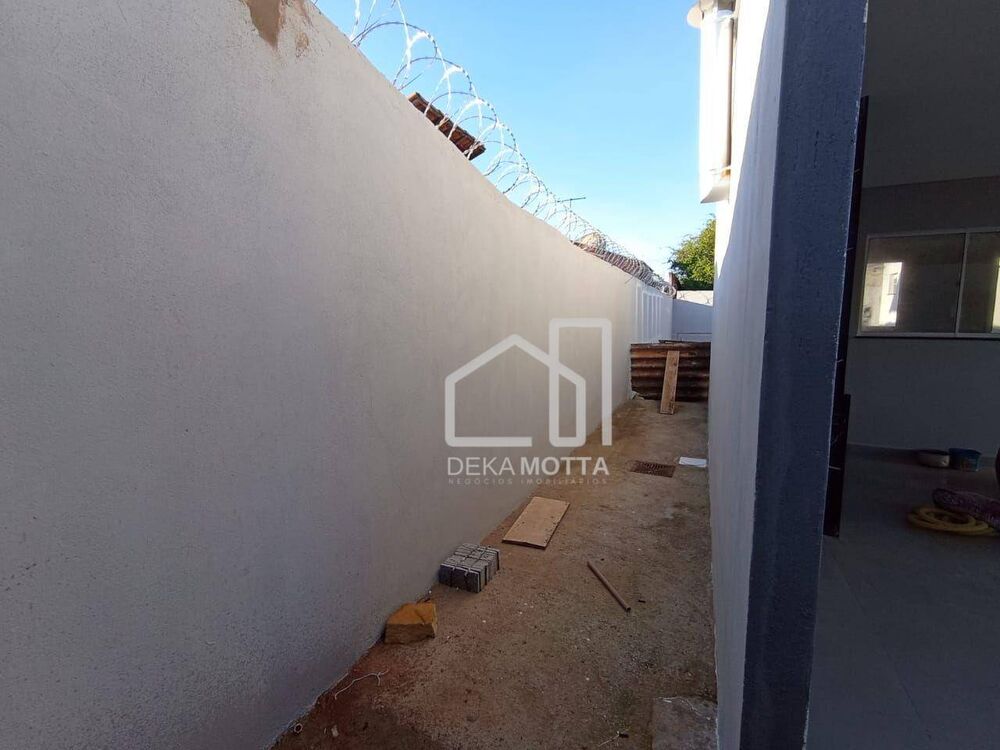 Casa, 2 quartos, 105 m² - Foto 1