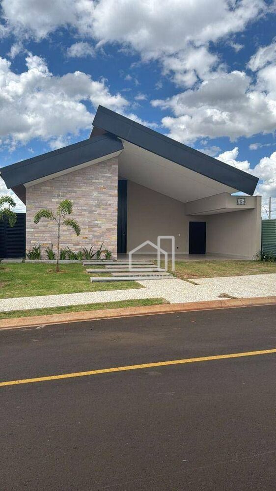 Casa, 3 quartos, 210 m² - Foto 1