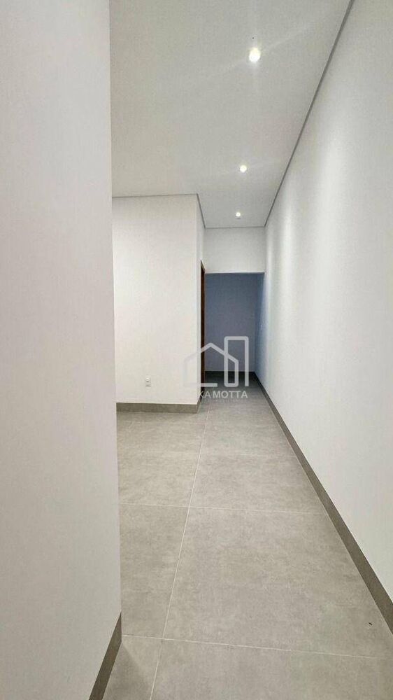 Casa à venda com 3 quartos, 150m² - Foto 3