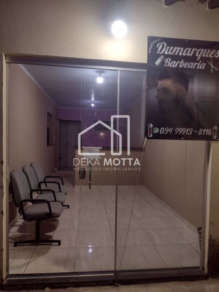 Casa à venda com 3 quartos, 77m² - Foto 4