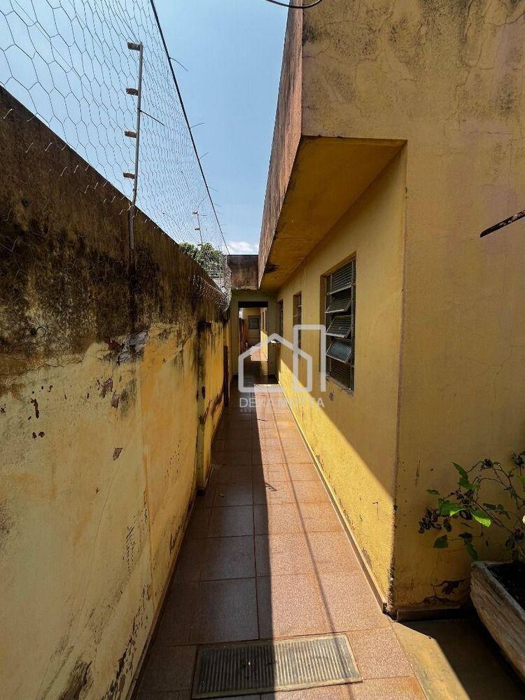 Casa, 5 quartos, 250 m² - Foto 12